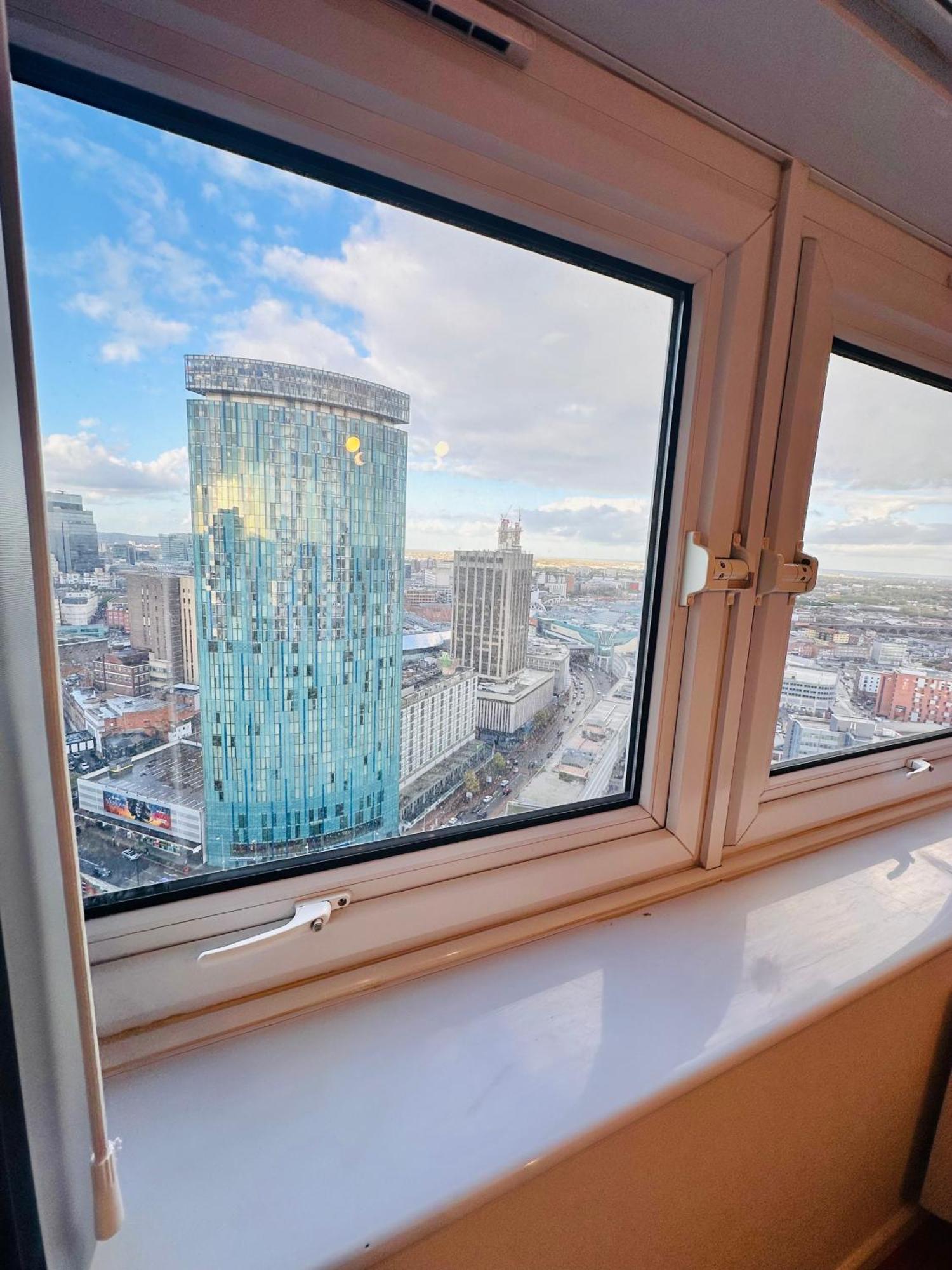 B - Newley Renovated Private Self-Contained Room In A Shared Apartment In Birmingham City Centre Luaran gambar